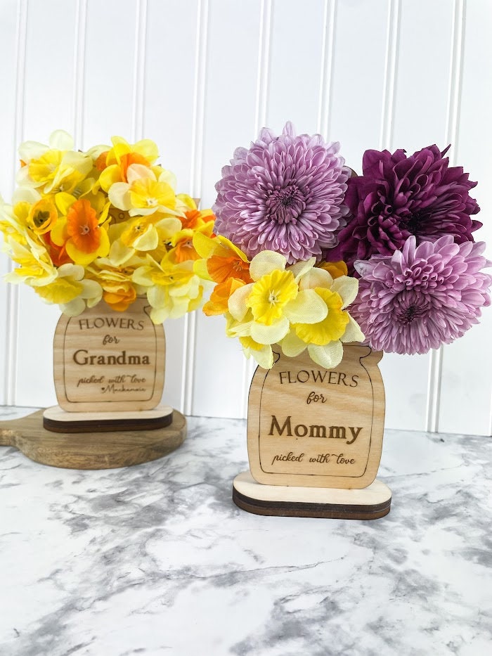 Mother's Day Flower Holder, Flower Stand | Wooden Mother's Day Flower Picker | Custom Mother's Day Gift