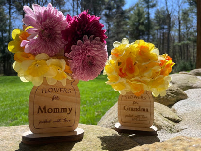 Mother's Day Flower Holder, Flower Stand | Wooden Mother's Day Flower Picker | Custom Mother's Day Gift