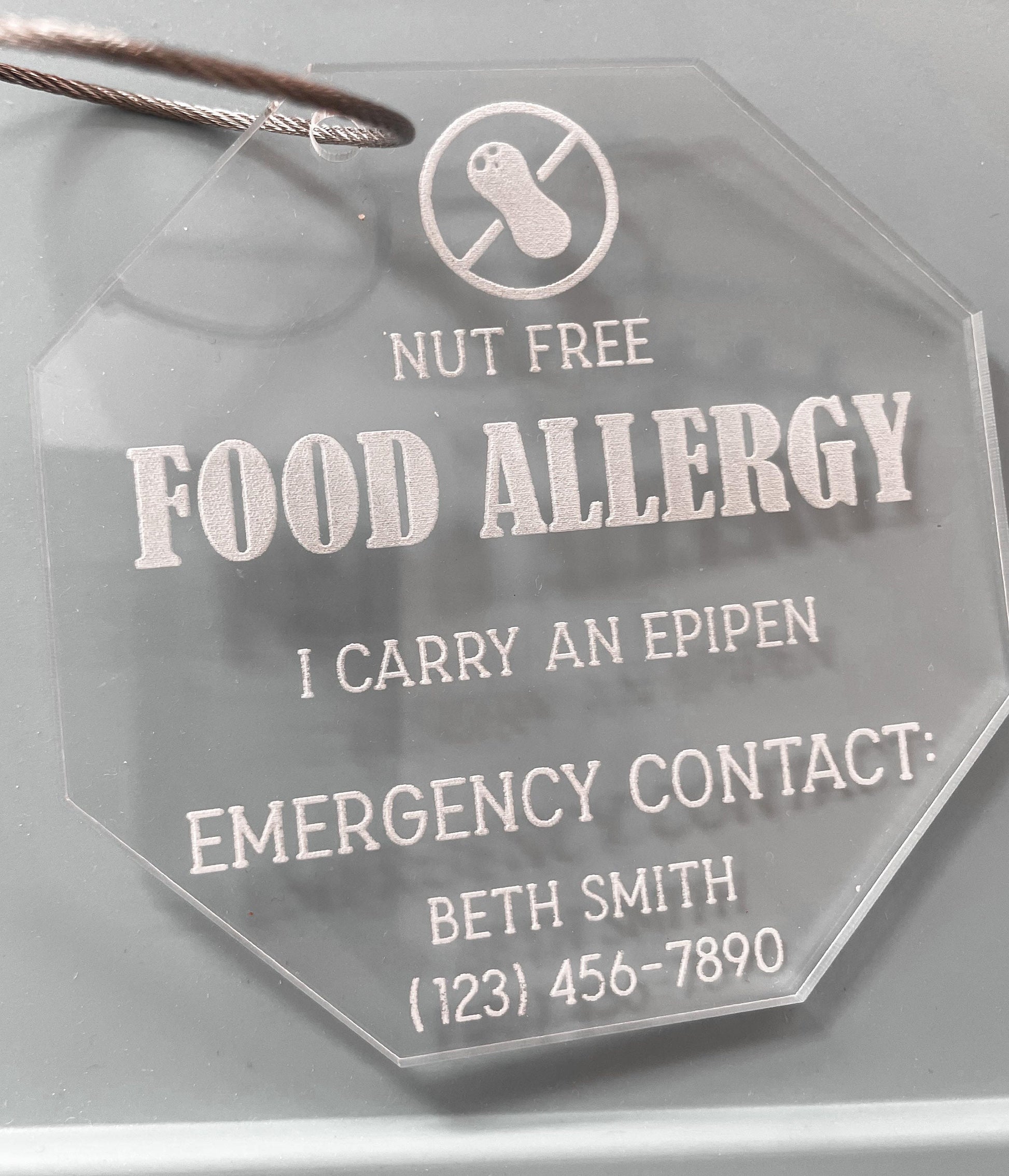 Backpack Allergy Tag, Allergy Alert Tag, Food Allergy Keychain, Allergy Keychain for children, Emergency Contact Tag for kids with Allergy