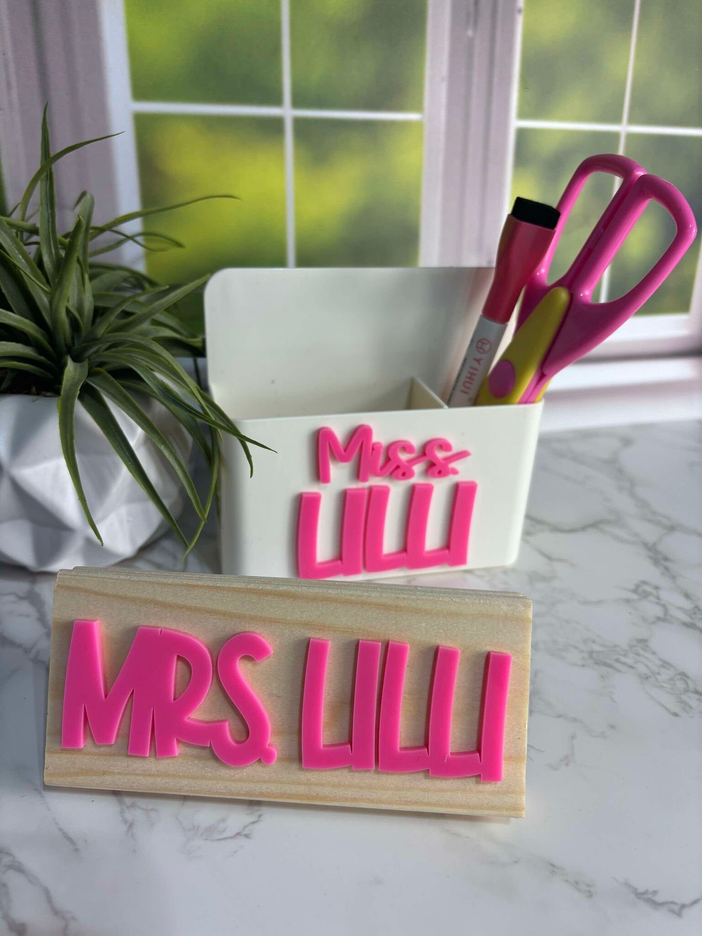 Dry Erase Holder, Magnetic Dry Erase Holder, Whiteboard organizer for dry eraser and marker set, Classroom Organizer, Blackboard Organizer